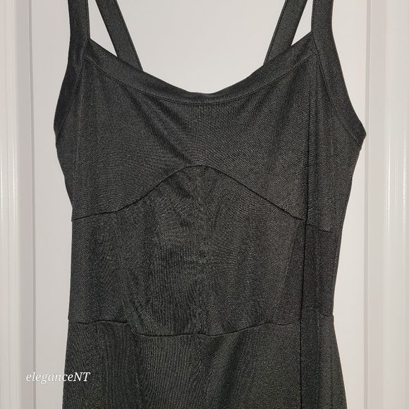 Pretty Little Thing Black Sleeveless Crepe Seam detail jumpsuit  Sz: 14  NWT - Picture 2 of 7